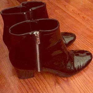 Calvin Klein Patent Leather Ankle Booties Sz 10